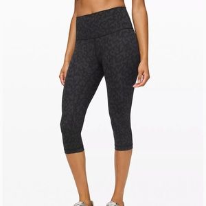 Lululemon Camo Wunder Under Full-On Luxtreme 17"